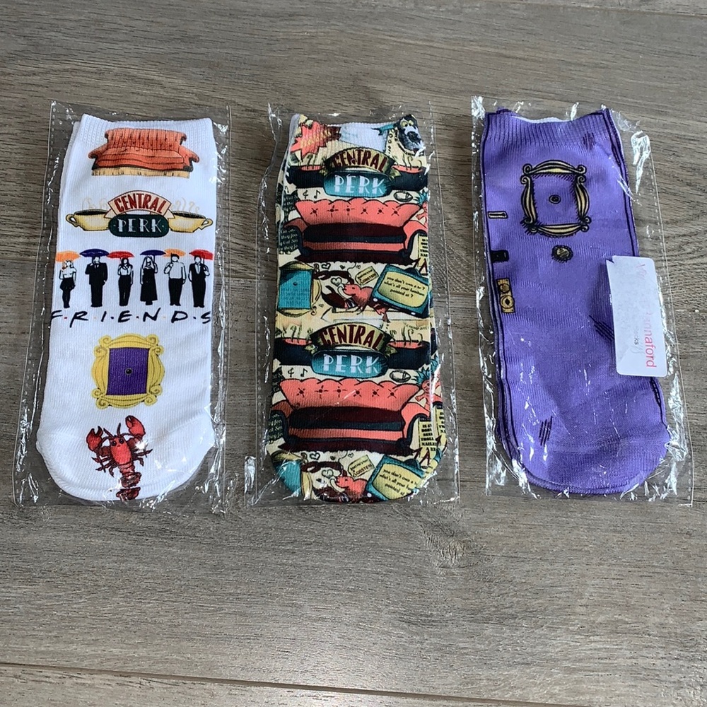 Friends socks - lot of 3 pair
